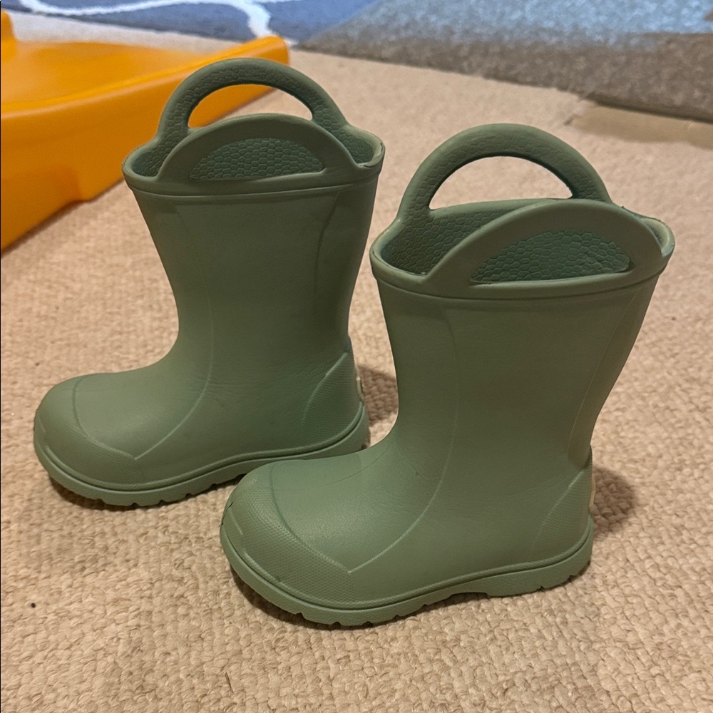 BearPaw Kids Mint Green Rain Boots - Picture 2 of 5